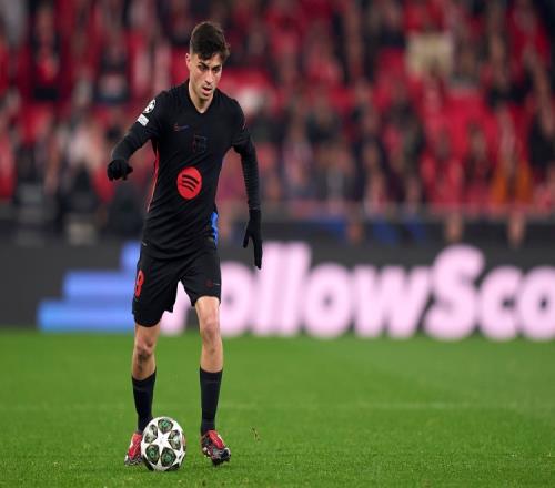 他今天像一位艺术家