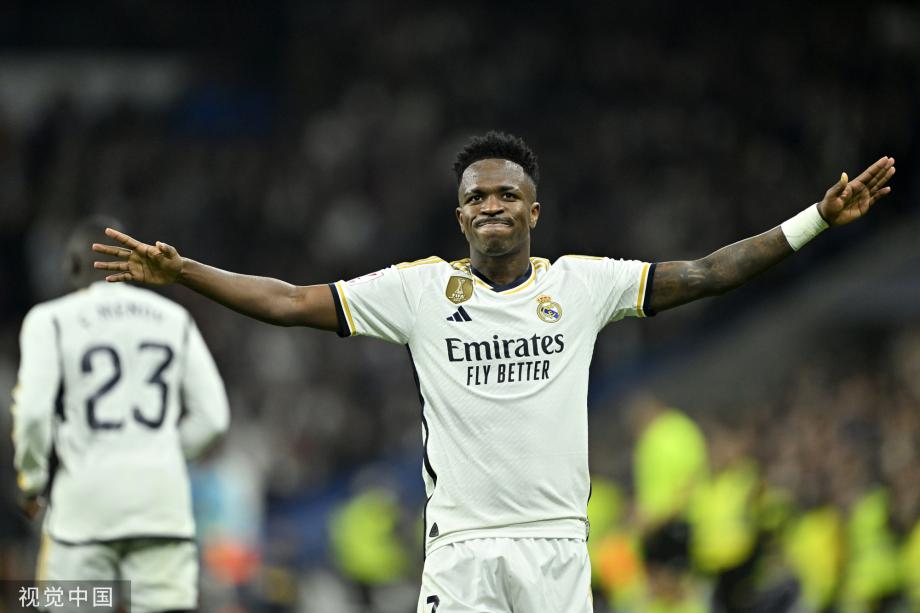 16岁郑俊鸿残特奥会50米蛙泳夺冠，福建代表团游泳首金