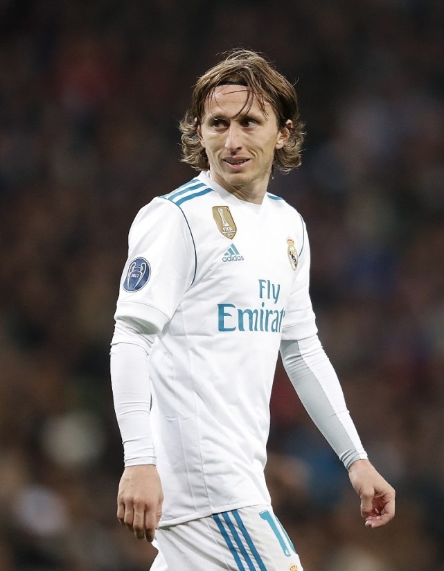 篮球CBA赛场出现精彩扣篮